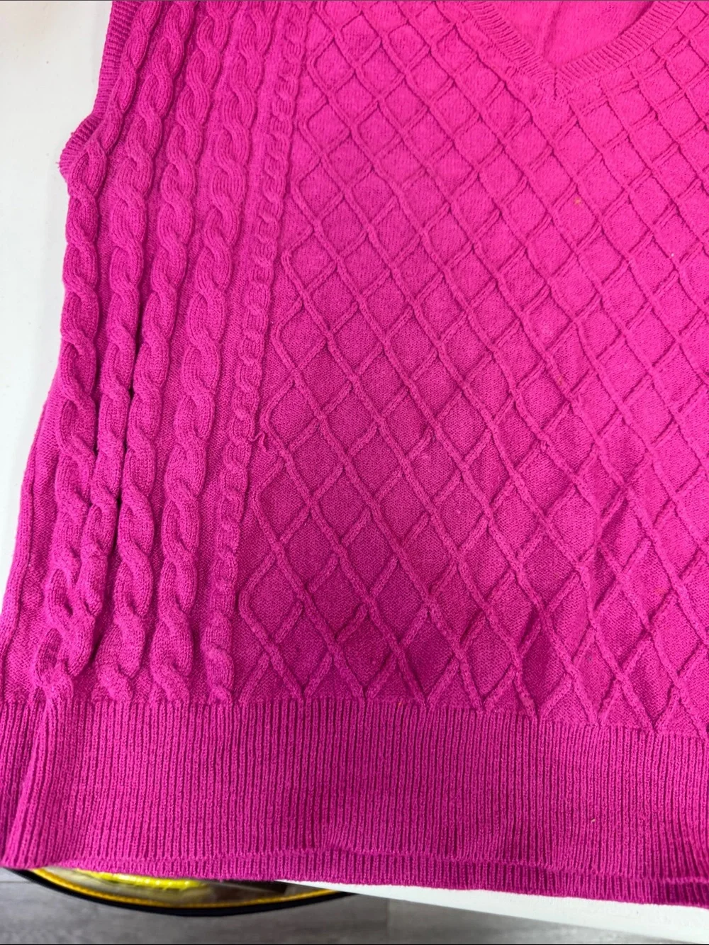 Andrew Marc New York Vibrant Fuchsia Cable Knit V-Neck Sweater Vest ADI